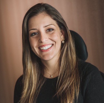 Lara Bonemer Rocha Floriani